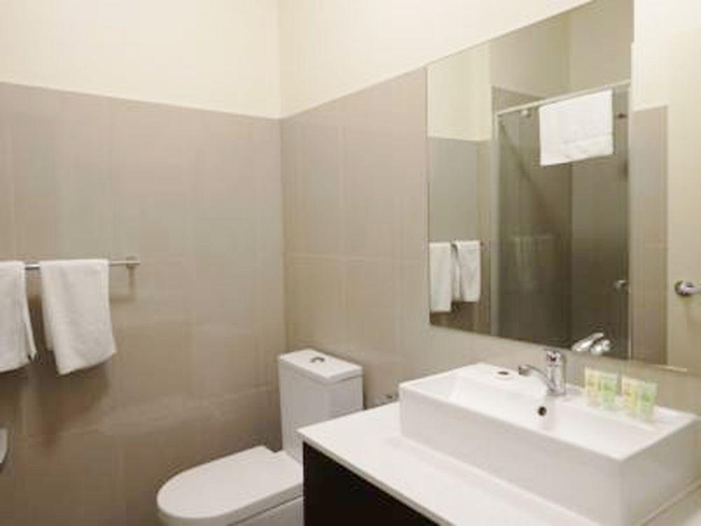 Naughtons Hotel Melbourne Ngoại thất bức ảnh