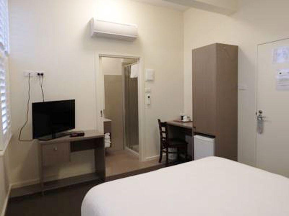 Naughtons Hotel Melbourne Ngoại thất bức ảnh