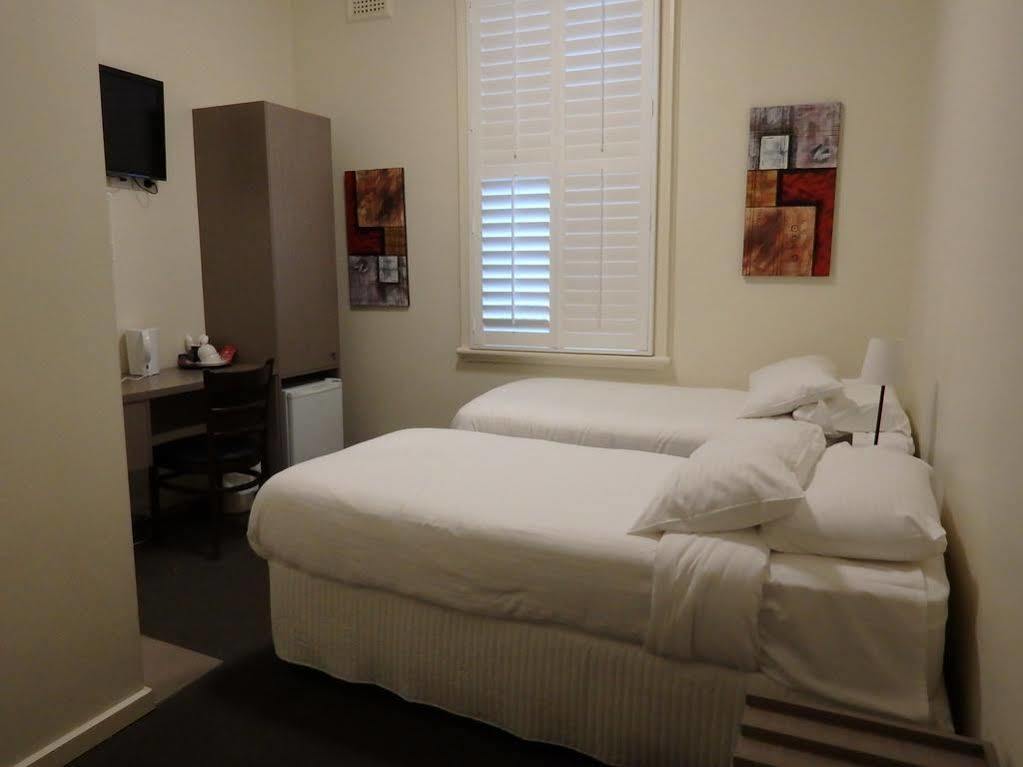 Naughtons Hotel Melbourne Ngoại thất bức ảnh