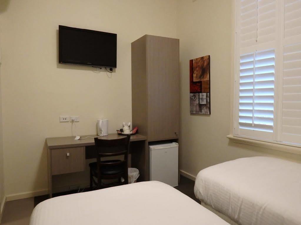 Naughtons Hotel Melbourne Ngoại thất bức ảnh